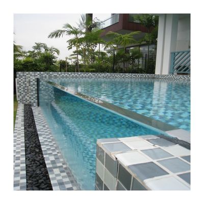 Créez une expérience de piscine unique avec notre conception de piscine acrylique personnalisée