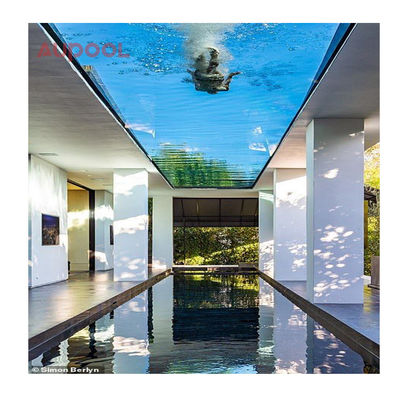 Une piscine en acrylique de design moderne La combinaison parfaite de beauté et de durabilité