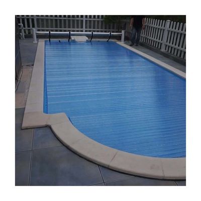 Couvercle automatique de piscine en plastique anti-UV