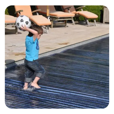 Couvercle automatique de piscine en plastique anti-UV