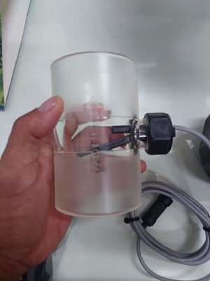 120,5% par heure 120 à 360 ml de chloration saline pour piscines résidentielles