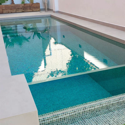 Conception de piscine d'eau acrylique de 30 mm à 950 mm avec processus de polymérisation à température constante sèche