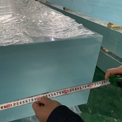 Installation de fenêtres de piscine d'hôtel Aupool Fenêtre de piscine non jaunissante pour piscines en conteneurs