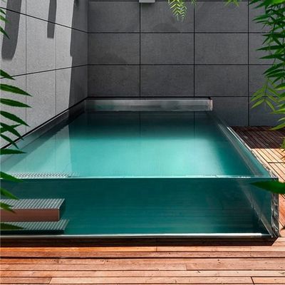 Dureté de surface élevée Moulure de Perspex Acrylique Clair Cast personnalisé pour plaque de piscine