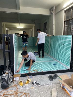 Piscine acrylique sans bordure pour hôtels 43m3 Piscine capacité d'eau 3050KGS Poids net