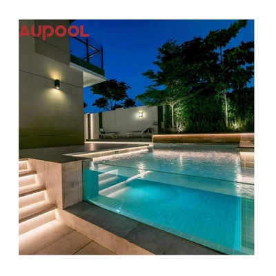 Piscine en acrylique transparente sans filtre montée sur le mur pour piscines sur mesure dans les jardins