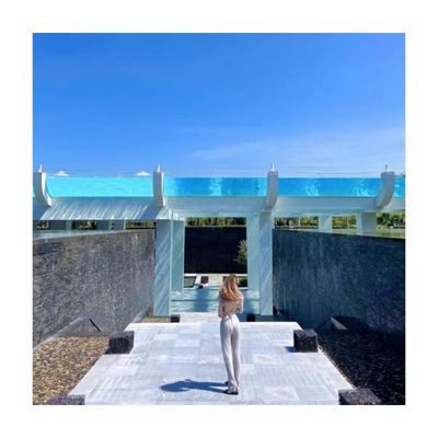 Une piscine en acrylique de 12m Un ajout luxueux à l'hôtel Aupool Spectacular Rooftop