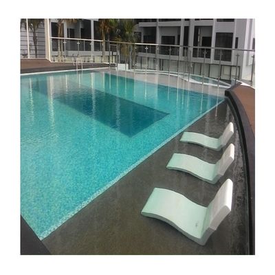 La plaque acrylique épaisse pour la fenêtre de la piscine pour répondre à la demande du client